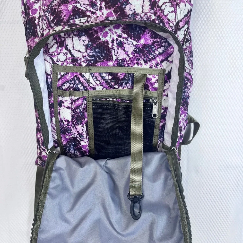 LL‎ Bean Deluxe Backpack Purple Lightweight School Travel Hiking College (trnk)
